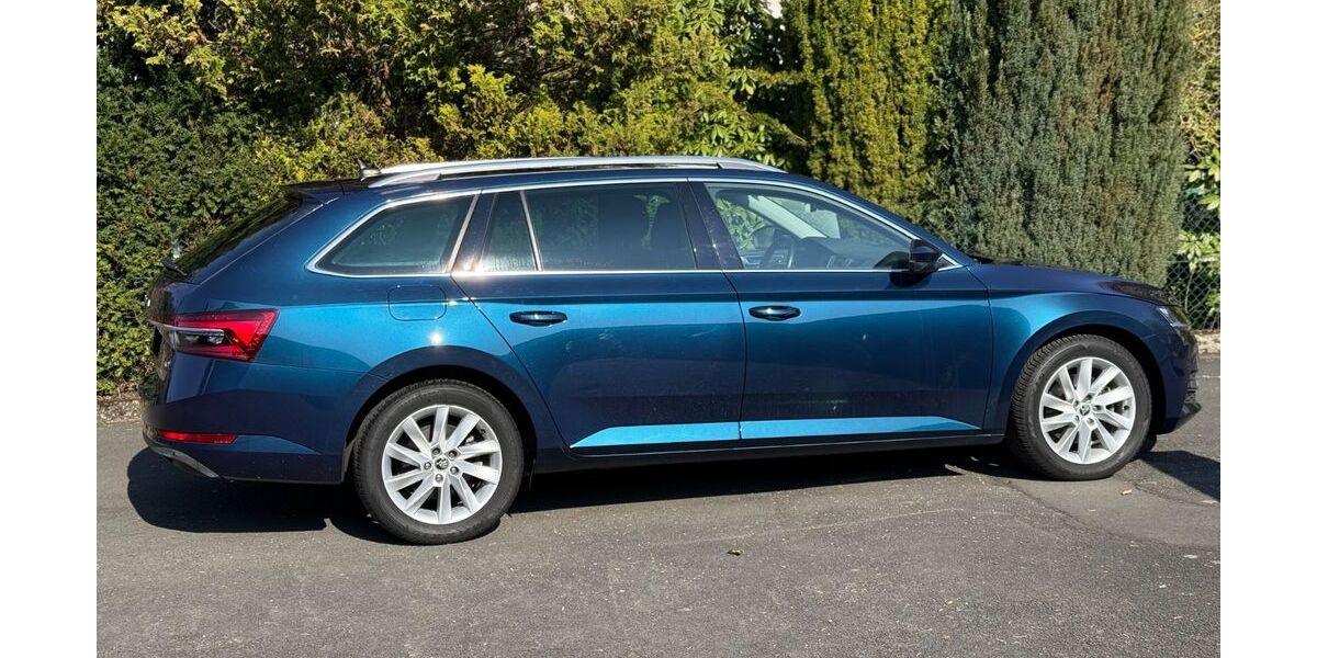 Skoda Superb 52.597 km 27.200 &euro; Kassel-Lohfelden 34253