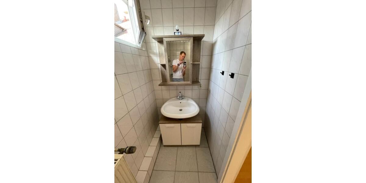 Dachgeschoßwohnung Kassel Südstadt - 2 Zimmer, 70 m&sup2;, 550&euro; | Angebot:25170179
