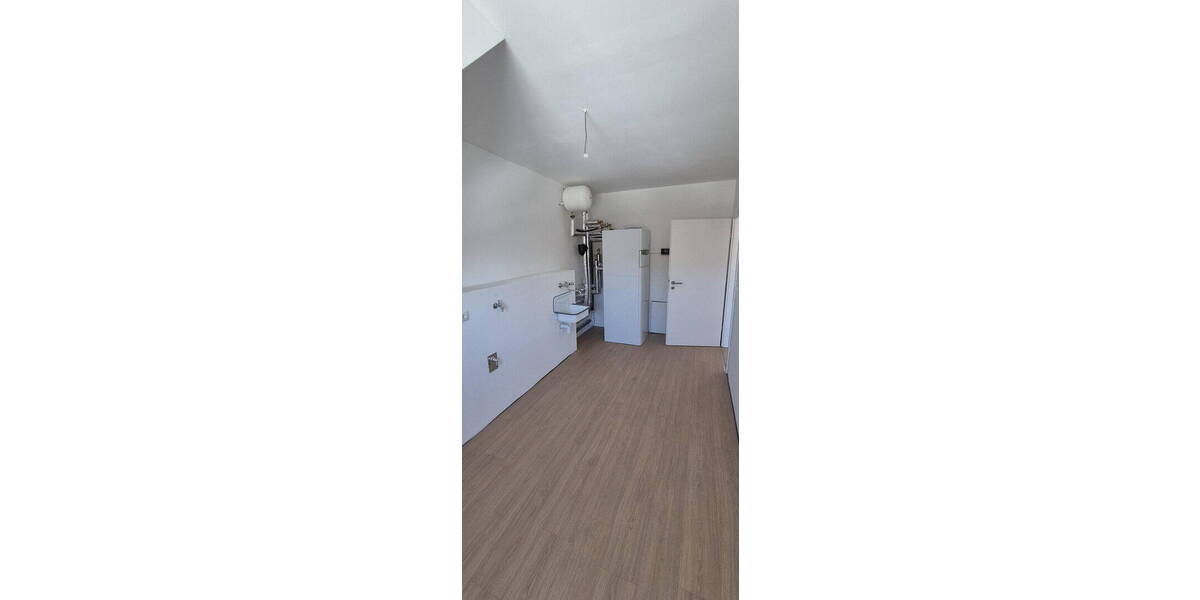 Reihenendhaus Fuldatal Ihringshausen - 4 Zimmer, 140 m&sup2;, 1.750&euro; | Angebot:26089762