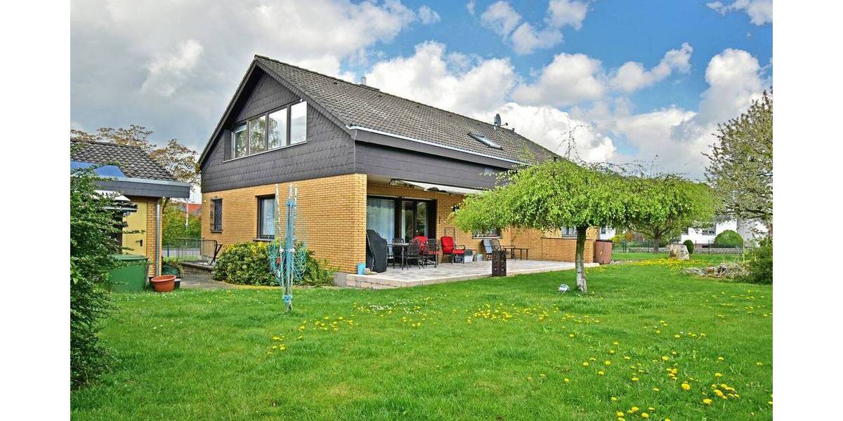 Einfamilienhaus Wolfhagen - 6 Zimmer, 207 m&sup2;, 440.000&euro; | Angebot:26527343