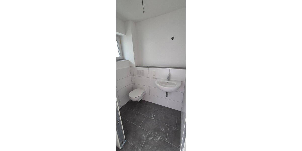 Reihenendhaus Fuldatal Ihringshausen - 4 Zimmer, 140 m&sup2;, 1.750&euro; | Angebot:26089762