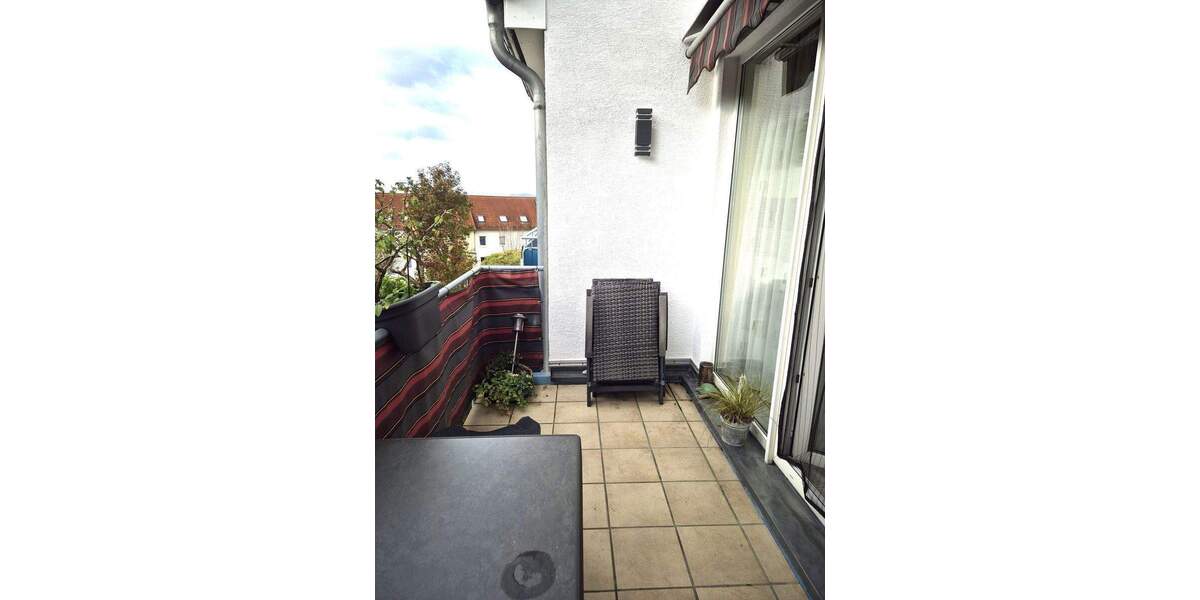 Etagenwohnung Lohfelden Crumbach - 4 Zimmer, 97 m&sup2;, 280.000&euro; | Angebot:24697255