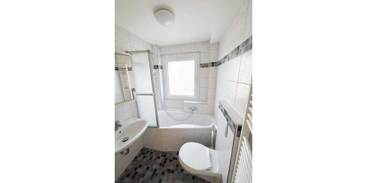 Mehrfamilienhaus, Wohnhaus Kaufungen Oberkaufungen - 7 Zimmer, 169 m&sup2;, 380.000&euro; | Angebot:26204042