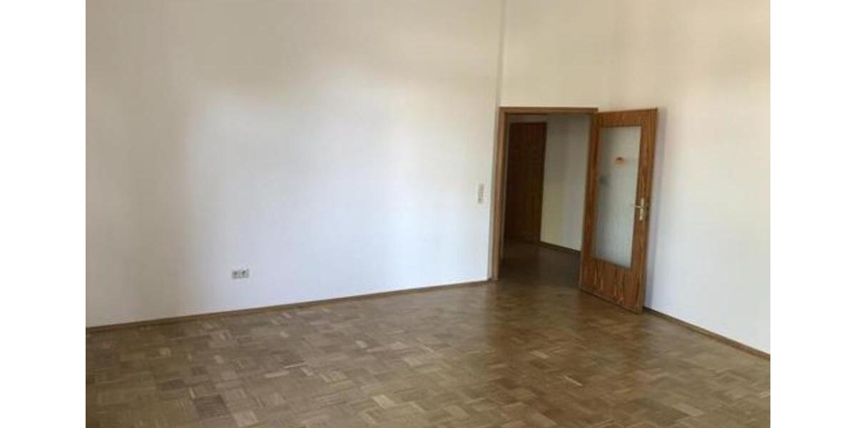 Etagenwohnung Hofgeismar - 3 Zimmer, 96 m&sup2;, 915&euro; | Angebot:24836244