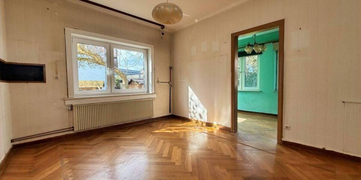 Mehrfamilienhaus, Wohnhaus Kassel Harleshausen - 7 Zimmer, 181 m&sup2;, 375.000&euro; | Angebot:26244008