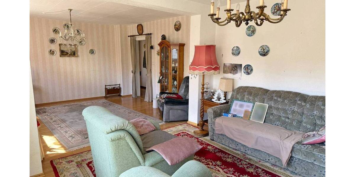 Doppelhaushälfte Ahnatal / Heckershausen Heckershausen - 9 Zimmer, 150 m&sup2;, 269.000&euro; | Angebot:26154923