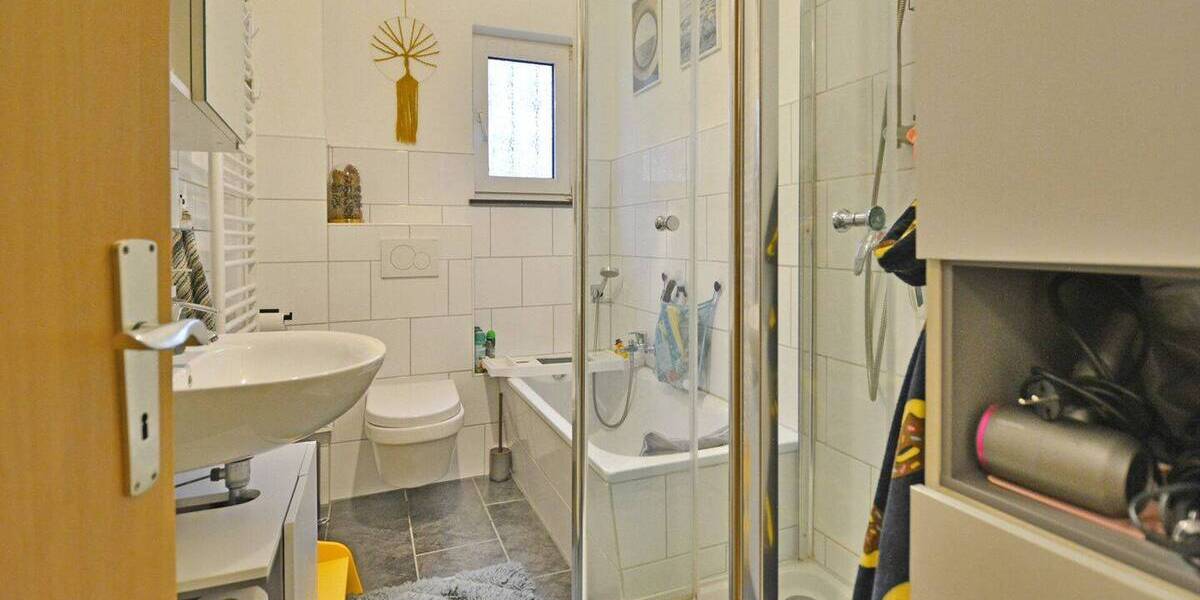 Mehrfamilienhaus, Wohnhaus Kaufungen Niederkaufungen - 1 Zimmer, 255 m&sup2;, 400.000&euro; | Angebot:25660883