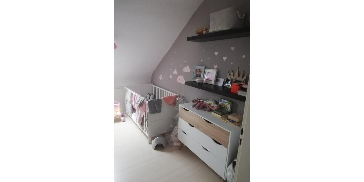 Wunderschöne 3 Z. DG-Wohnung frei zum 01.03.2026 3 zimmer