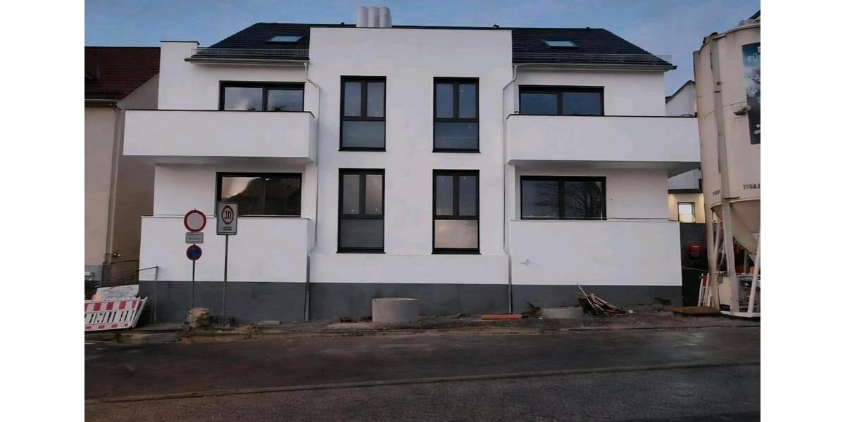 Erdgeschoßwohnung Lohfelden - 3 Zimmer, 90 m&sup2;, 1.400&euro; | Angebot:26279488