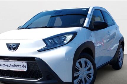 Toyota Aygo (X) 42.429 km 12.490 &euro; Kassel 34125