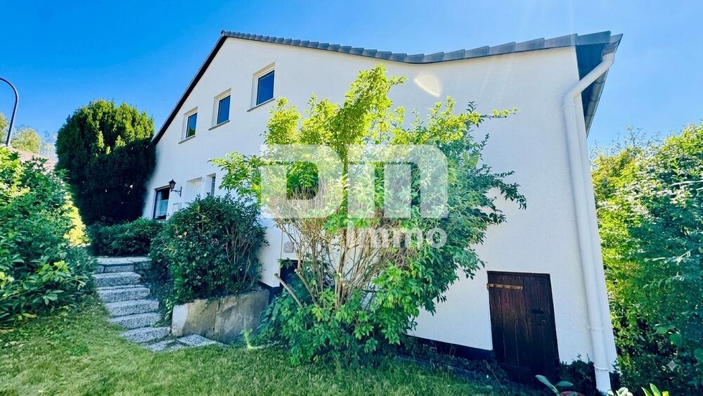 Gepflegte Doppelhaushälfte am Rüsteberg mit Panoramablick über Kassel mit Garten und Stellplatz - Doppelhaushälfte Niestetal | Angebot:27195528