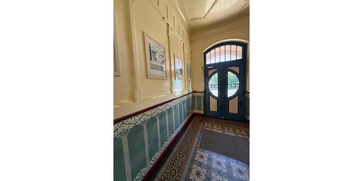 Etagenwohnung Kassel Vorderer Westen - 3 Zimmer, 142 m&sup2;, 2.000&euro; | Angebot:24570834