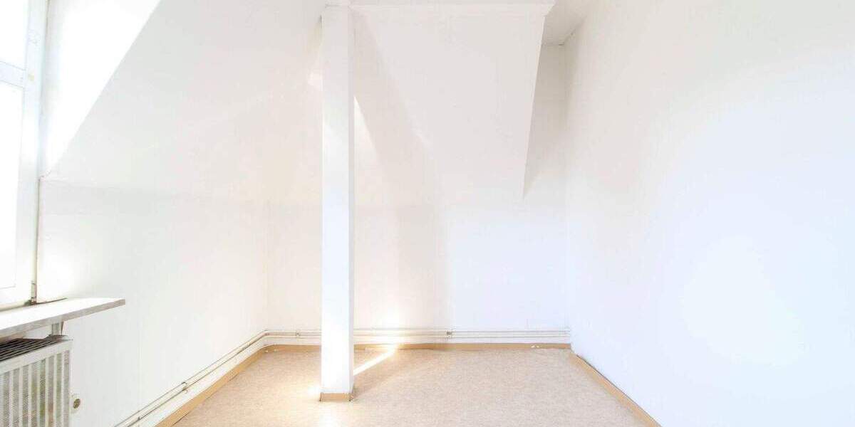 Charmanter Rohdiamant mit Garten in begehrter Vorstadtlage 9 zimmer