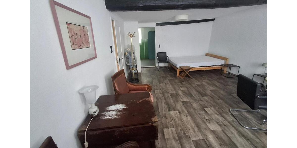 Erdgeschoßwohnung Lohfelden - 1 Zimmer, 35 m&sup2;, 350&euro; | Angebot:26096692