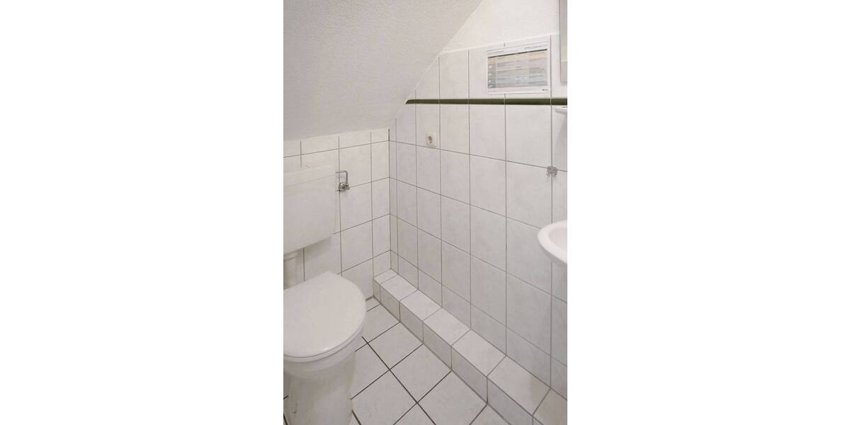 OberkaufungenBestlage Großzügige Gewerbeetage mit Fahrstuhl in einem markanten Gebäude 3 zimmer