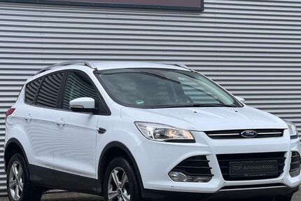 Ford Kuga 97.000 km 12.990 € Kassel 34127