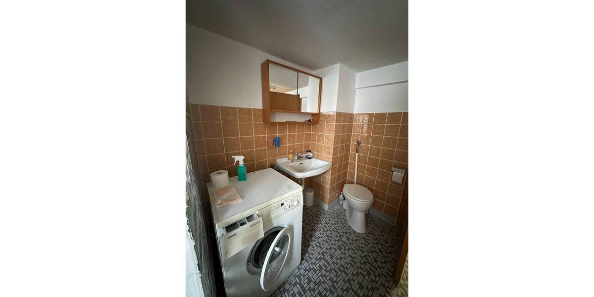 Mehrfamilienhaus, Wohnhaus Gudensberg Obervorschütz - 9 Zimmer, 239 m&sup2;, 125.000&euro; | Angebot:26154872