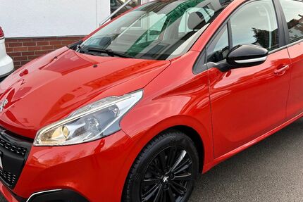 Peugeot 208 93.994 km 5.990 &euro; Kassel 34127