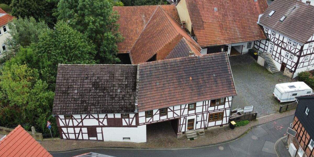 Mehrfamilienhaus, Wohnhaus Baunatal / Kirchbauna Kirchbauna - 7 Zimmer, 154 m&sup2;, 237.000&euro; | Angebot:25727962