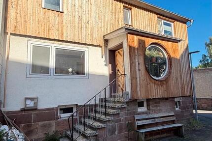 Haus Niedenstein - 5 Zimmer, 110 m&sup2;, 125.000&euro; | Angebot:26709359
