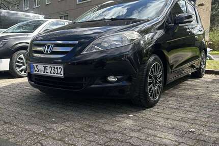 Honda FR-V 179.000 km 4.300 &euro; Kassel 34123