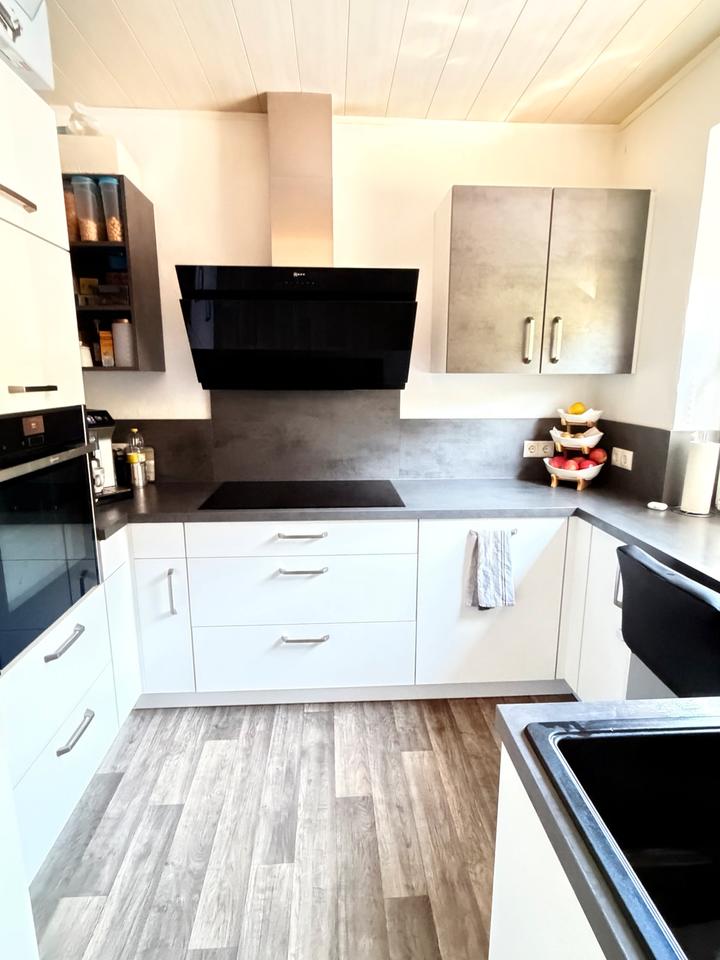 Reihenhaus Calden - 6 Zimmer, 125 m&sup2;, 220.000&euro; | Angebot:27224517