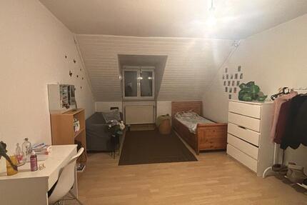Wohnung Kassel Vorderer Westen - 3 Zimmer, 16 m&sup2;, 410&euro; | Angebot:25161515