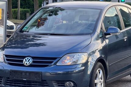 VW Golf 223.000 km 2.999 &euro; Kassel 34132
