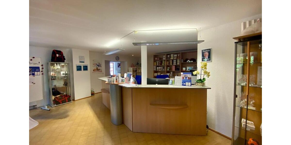 Erdgeschoßwohnung Baunatal - 4 Zimmer, 233 m&sup2;, 305.000&euro; | Angebot:27122481