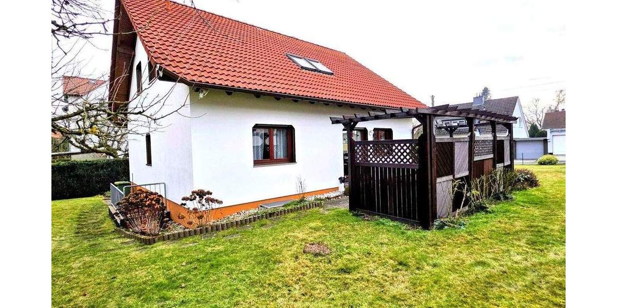 Einfamilienhaus Kassel / Harleshausen Harleshausen - 7 Zimmer, 148 m&sup2;, 549.000&euro; | Angebot:24990011