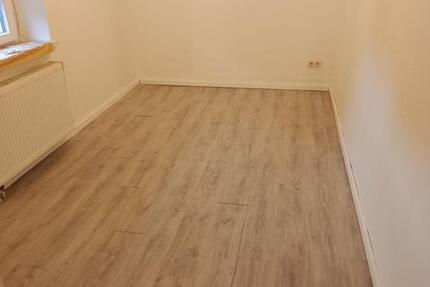 Wohnung Kassel Fasanenhof - 4 Zimmer, 83 m&sup2;, 850&euro; | Angebot:25449508