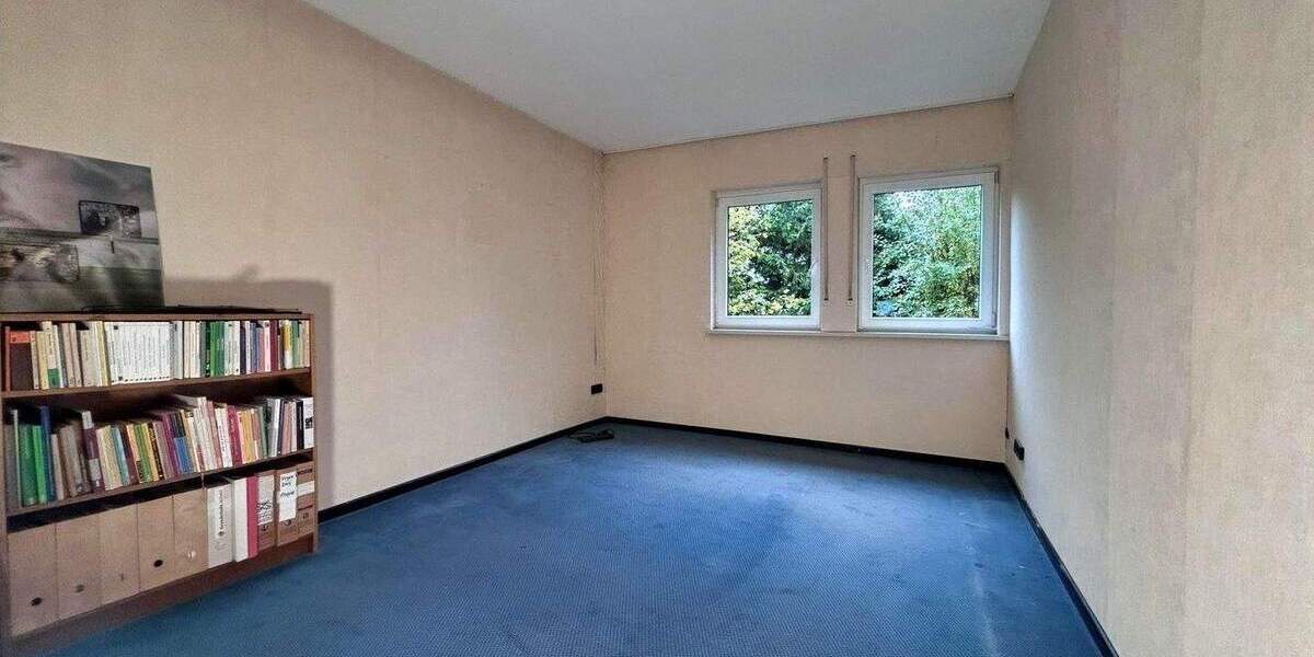 Einfamilienhaus Ahnatal Weimar - 7 Zimmer, 207 m&sup2;, 298.000&euro; | Angebot:25674218