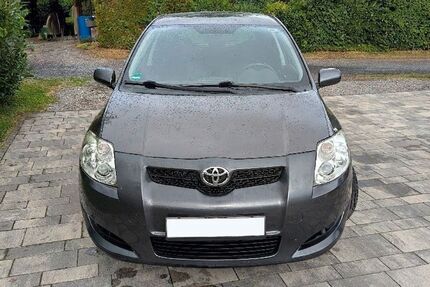 Toyota Auris 155.000 km 3.500 &euro; Elgershausen 34270
