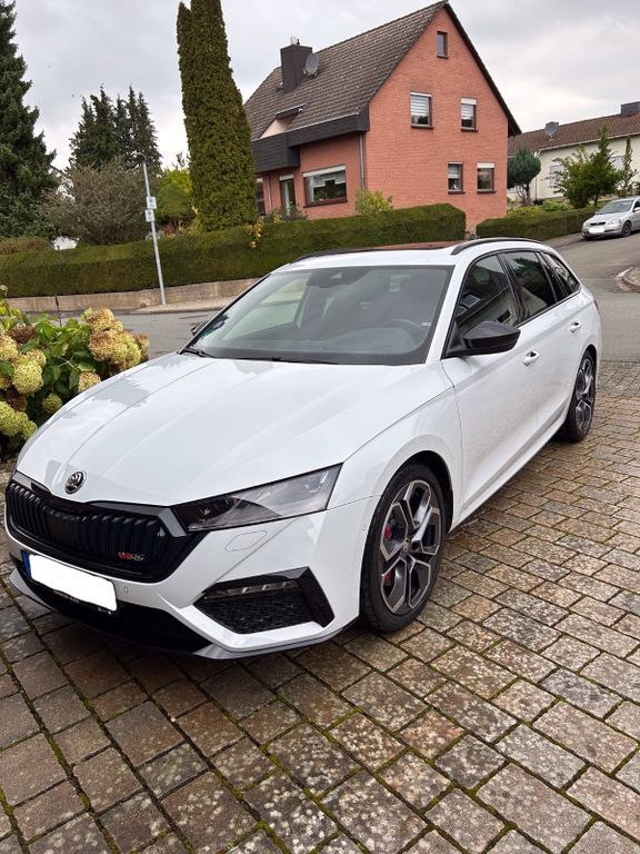 Skoda Octavia 17.000 km 34.800 € Immenhausen 34376