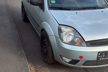 Ford Fiesta 151.000 km 1.300 &euro; Hessisch Lichtenau 37235
