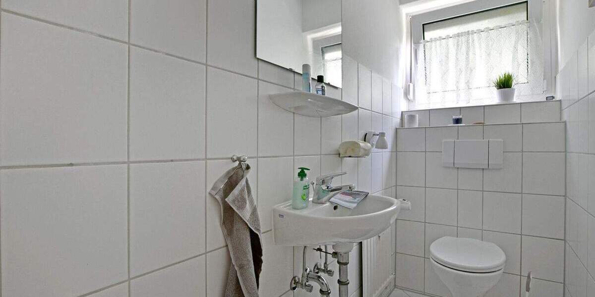 Etagenwohnung Kassel Bad Wilhelmshöhe - 3 Zimmer, 86 m&sup2;, 269.000&euro; | Angebot:25660889