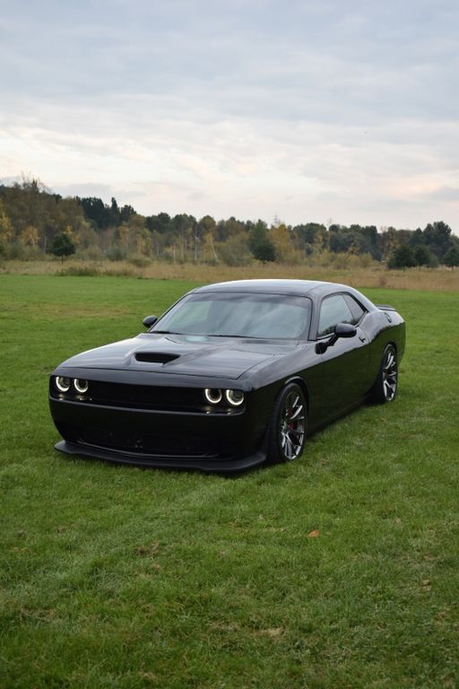 Dodge Challenger 85.000 km 39.900 € Kassel 34128