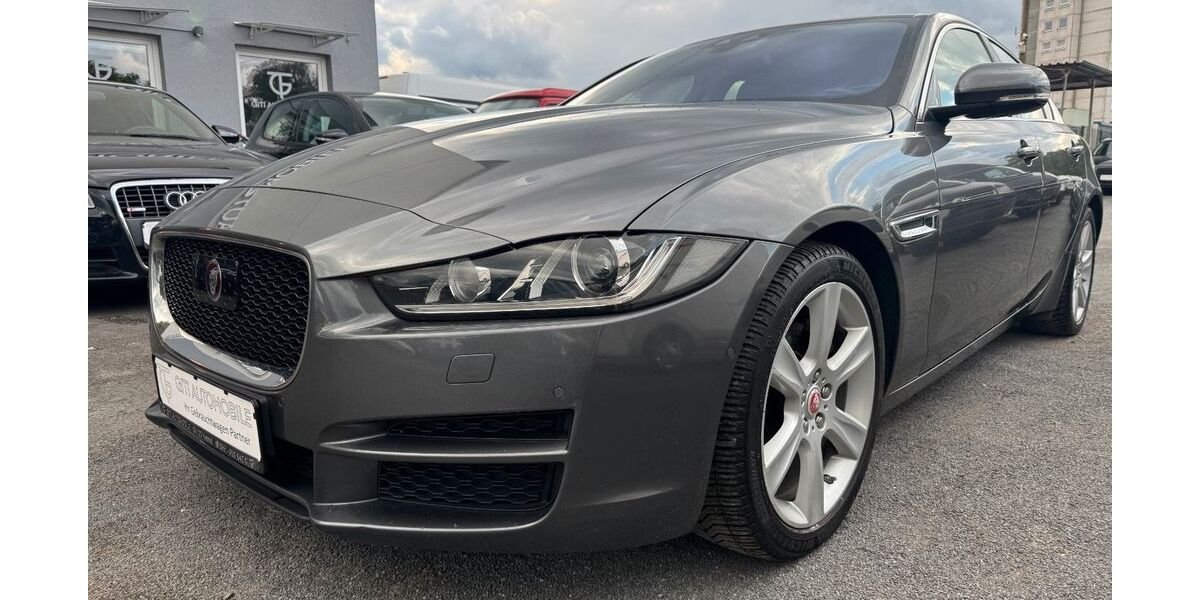 Jaguar XE 205.000 km 6.999 &euro; Kassel 34123