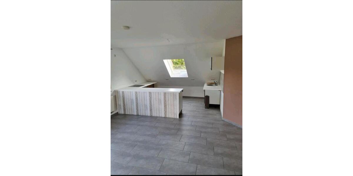 Dachgeschoßwohnung Melsungen - 3 Zimmer, 80 m&sup2;, 750&euro; | Angebot:26692930