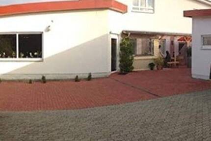  Wohn- Geschäftshaus, barrierefrei mit vielfältigen Nutzungsmöglichkeiten - Lage: - nördlich von Kassel - 1 zimmer