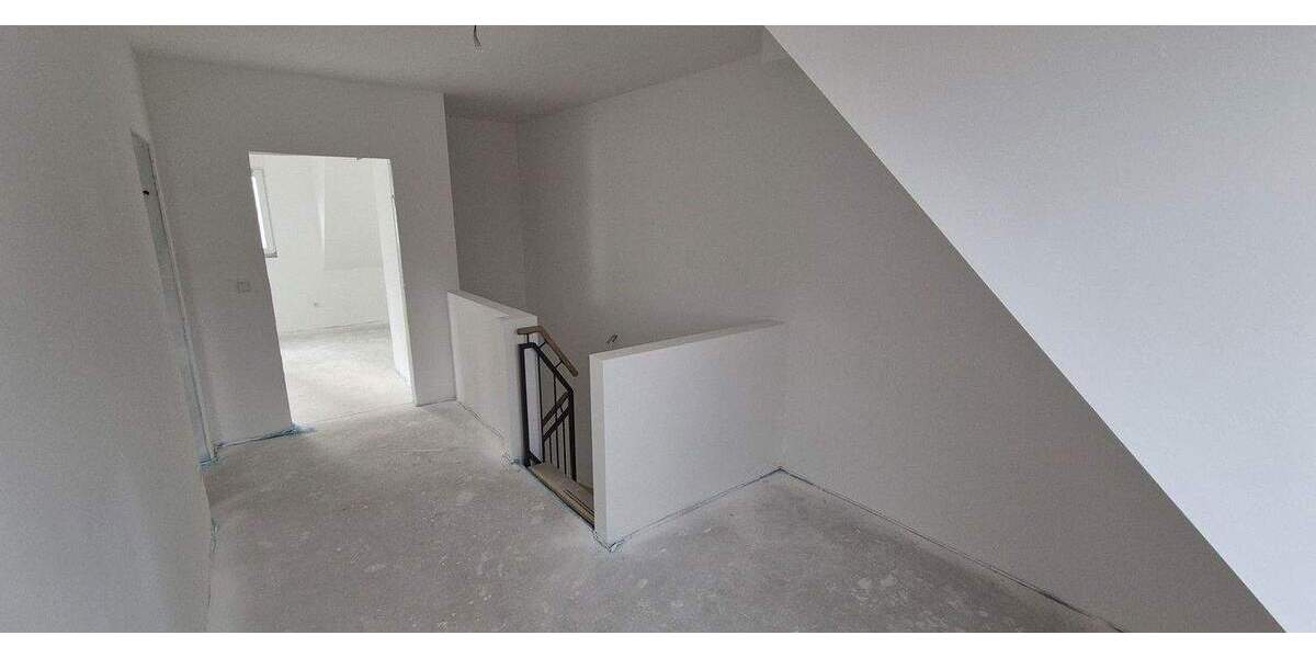 Reihenmittelhaus Fuldatal Ihringshausen - 6 Zimmer, 140 m&sup2;, 1.690&euro; | Angebot:25278983