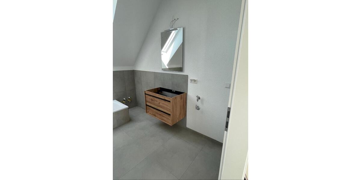 Dachgeschoßwohnung Kassel Bettenhausen - 3 Zimmer, 78 m&sup2;, 340.000&euro; | Angebot:24874759
