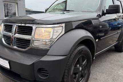 Dodge Nitro 156.000 km 4.850 &euro; Kassel 34123