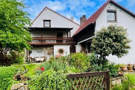 Haus Breuna - 5 Zimmer, 194 m&sup2;, 219.000&euro; | Angebot:27233548