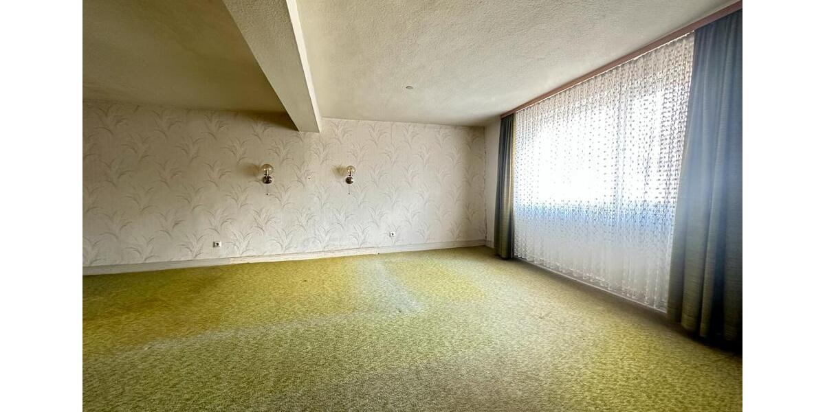 Einfamilienhaus Baunatal - 7 Zimmer, 470 m&sup2;, 289.000&euro; | Angebot:26967495