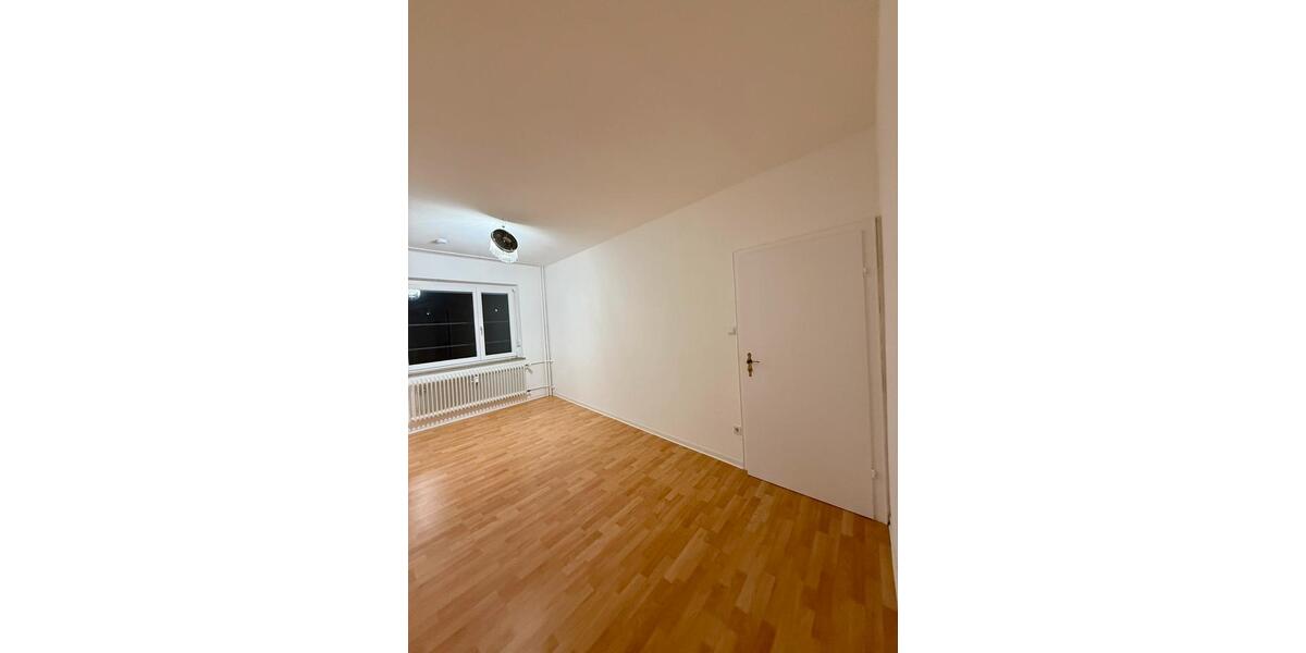 Erdgeschoßwohnung Kassel Bettenhausen - 4 Zimmer, 81 m&sup2;, 750&euro; | Angebot:25152822