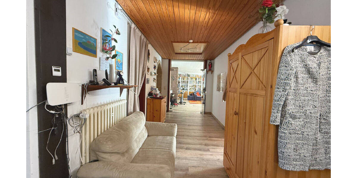 Einfamilienhaus Kassel Brasselsberg - 6 Zimmer, 179 m&sup2;, 449.000&euro; | Angebot:23881052