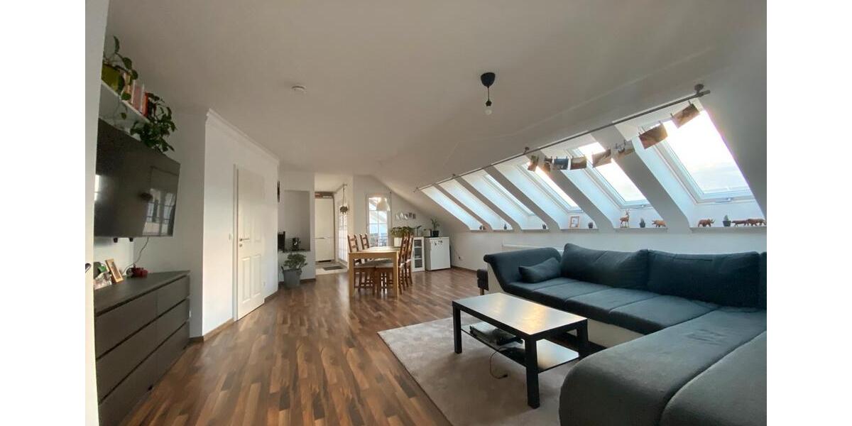 Dachgeschoßwohnung Niedenstein - 2 Zimmer, 128 m&sup2;, 239.000&euro; | Angebot:25414020