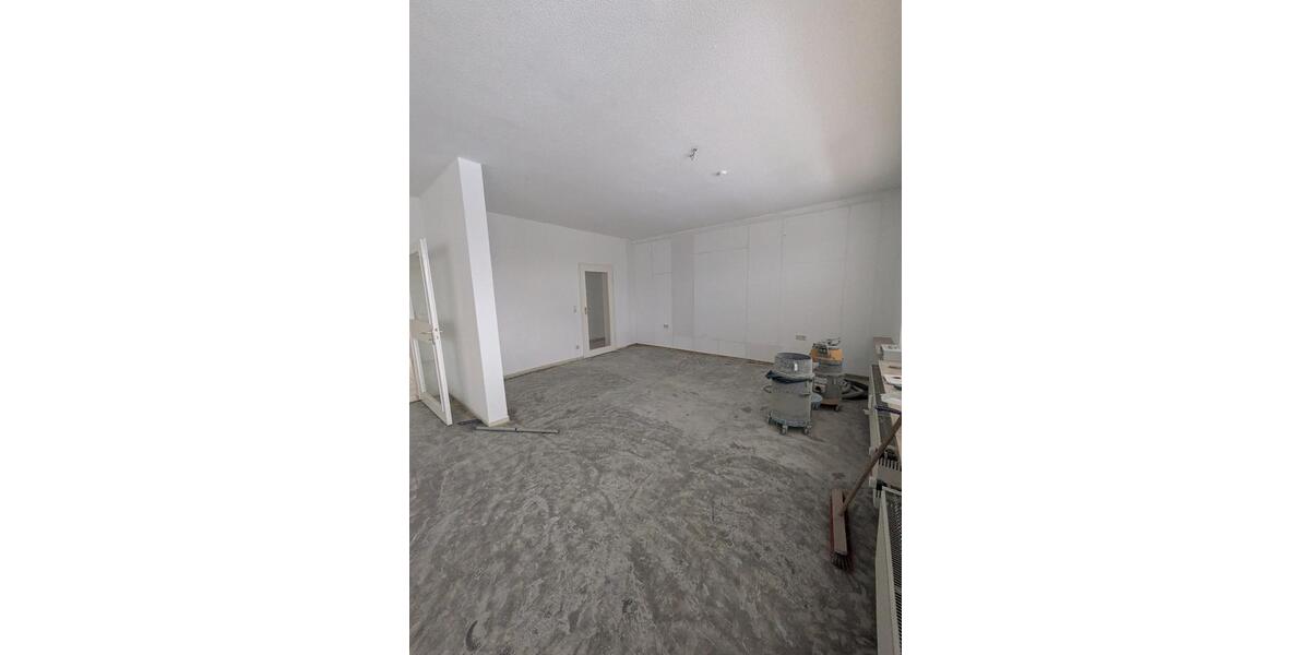 Erdgeschoßwohnung Kassel Bad Wilhelmshöhe - 3 Zimmer, 143 m&sup2;, 1.200&euro; | Angebot:24750655