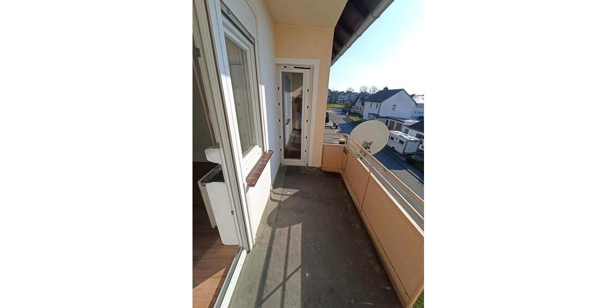 Etagenwohnung Baunatal - 3 Zimmer, 65 m&sup2;, 750&euro; | Angebot:25354696